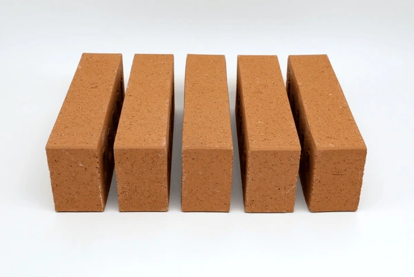 Briques